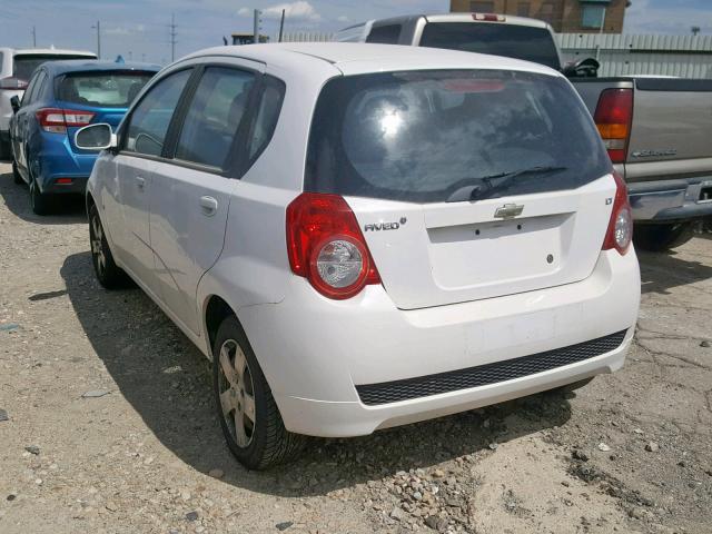 KL1TD66E19B615284 - 2009 CHEVROLET AVEO LS WHITE photo 3