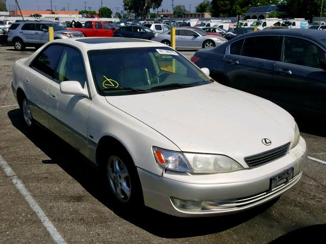 JT8BF28G1X0206893 - 1999 LEXUS ES 300 WHITE photo 1