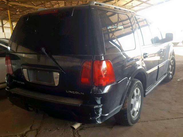 5LMFU27575LJ17164 - 2005 LINCOLN NAVIGATOR შავი ფოტო 4