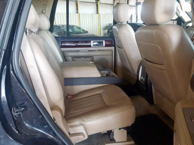 5LMFU27575LJ17164 - 2005 LINCOLN NAVIGATOR შავი ფოტო 6