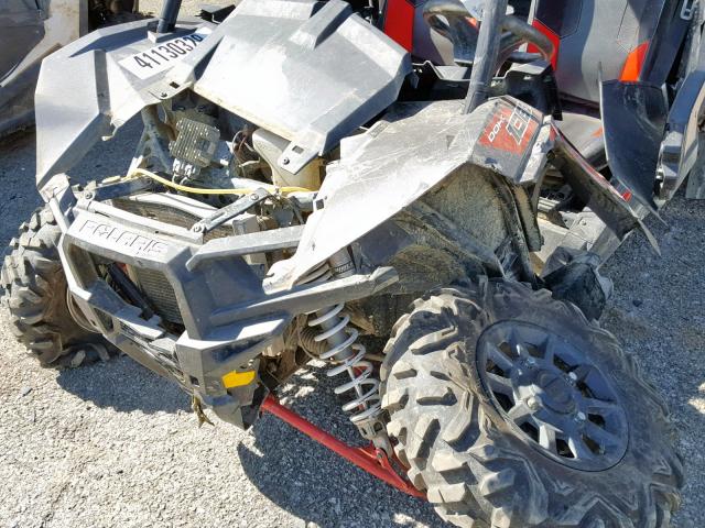 3NSVDE990HF922322 - 2017 POLARIS RZR XP 100 RED photo 9