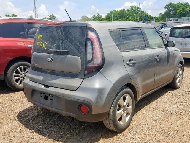 KNDJN2A25K7005612 - 2019 KIA SOUL SILVER photo 4