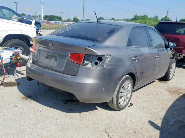 KNAFU4A25B5415386 - 2011 KIA FORTE EX GRAY photo 4