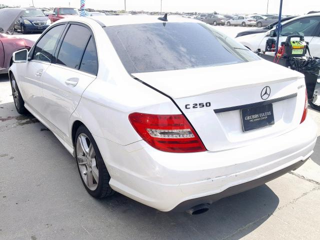 WDDGF4HB2EG206130 - 2014 MERCEDES-BENZ C 250 WHITE photo 3