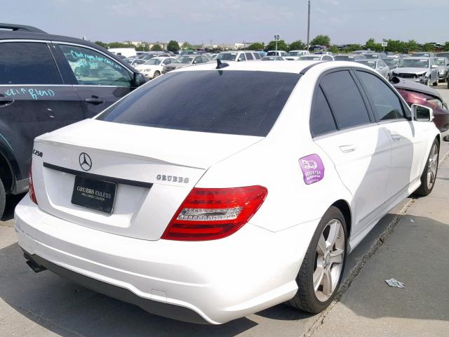 WDDGF4HB2EG206130 - 2014 MERCEDES-BENZ C 250 WHITE photo 4