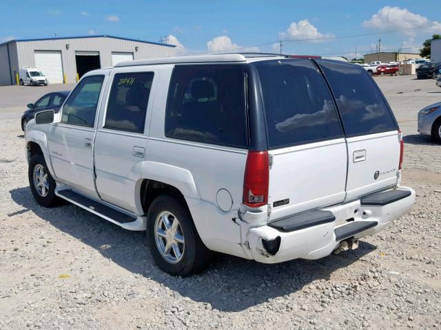 1GYEK63R8YR208478 - 2000 CADILLAC ESCALADE L WHITE photo 3