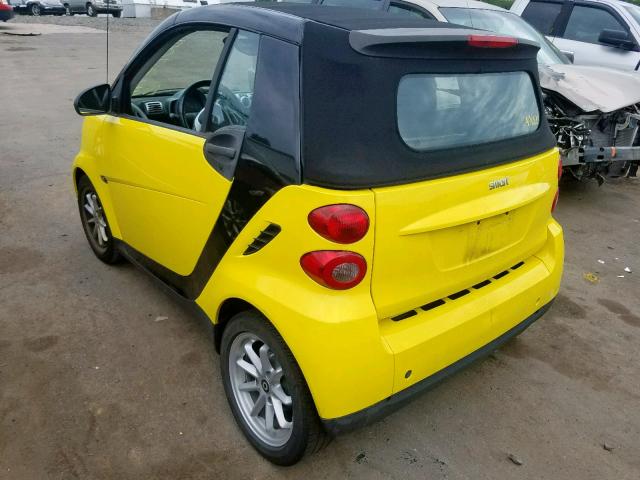 WMEEK31XX8K086268 - 2008 SMART FORTWO PAS 黄色 照片 3