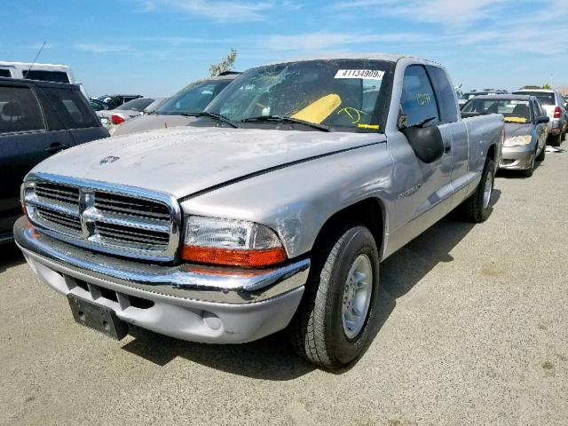 1B7GL22X2YS735350 - 2000 DODGE DAKOTA SILVER photo 2