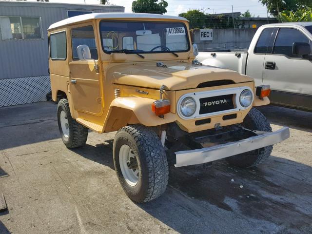 FJ40903430 - 1976 TOYOTA LANDCRUISE BEIGE photo 1