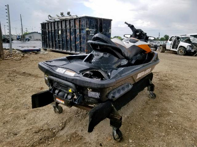 YDV30119C414 - 2014 SKI DOO MARINE LOT ORANGE photo 4