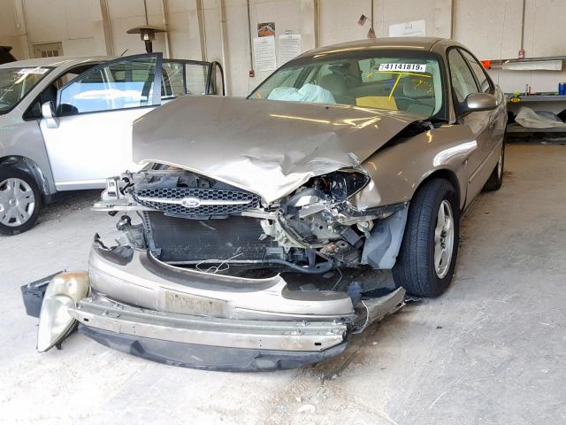 1FAFP55222G261899 - 2002 FORD TAURUS SES BEIGE photo 2