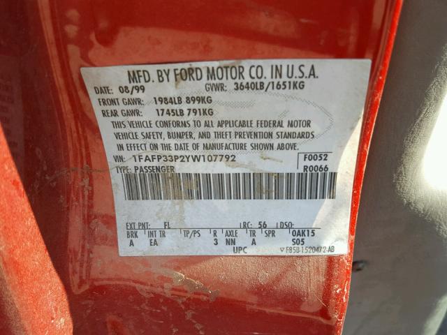 1FAFP33P2YW107792 - 2000 FORD FOCUS LX RED photo 10