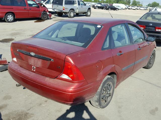 1FAFP33P2YW107792 - 2000 FORD FOCUS LX RED photo 4