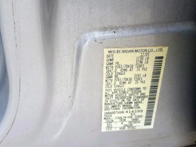 1N6AD07UX6C414599 - 2006 NISSAN FRONTIER C SILVER photo 10