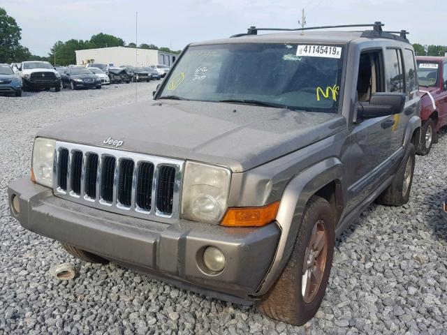 1J8HH48K56C168838 - 2006 JEEP COMMANDER GRAY photo 2