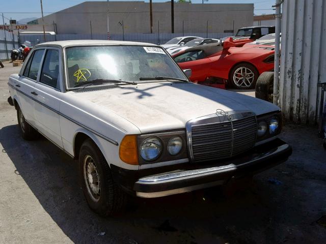 12313012105875 - 1978 MERCEDES-BENZ 300 WHITE photo 1