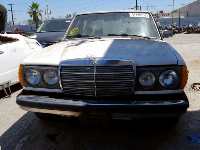 12313012105875 - 1978 MERCEDES-BENZ 300 WHITE photo 9