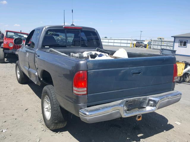 1B7GG22YXXS105006 - 1999 DODGE DAKOTA SILVER photo 3