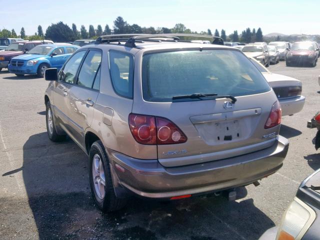 JT6HF10U9X0052397 - 1999 LEXUS RX 300 GRAY photo 3