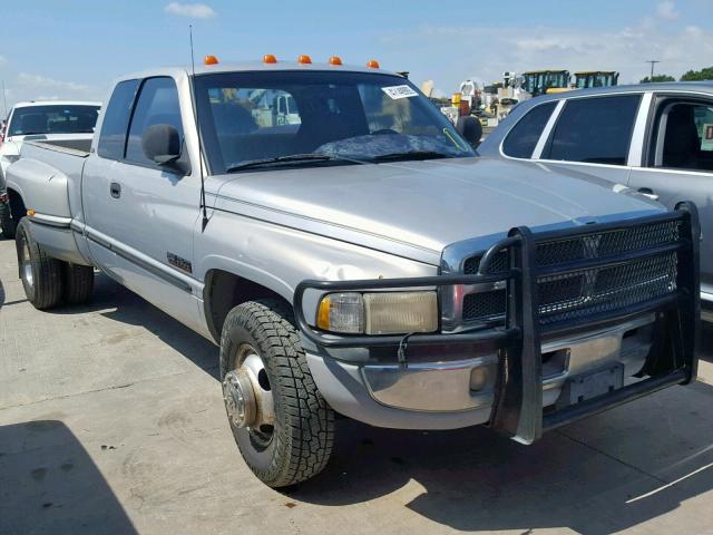 1B7MC336XWJ231680 - 1998 DODGE RAM 3500 SILVER photo 1