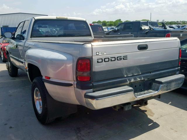 1B7MC336XWJ231680 - 1998 DODGE RAM 3500 SILVER photo 3