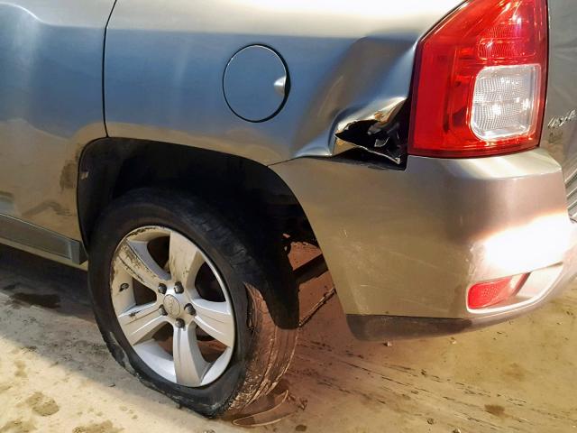 1J4NF1FB5BD212479 - 2011 JEEP COMPASS SP ნაცრისფერი ფოტო 9