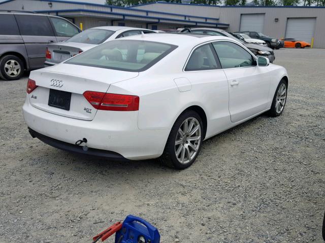 WAULFAFR0BA047594 - 2011 AUDI A5 PREMIUM WHITE photo 4