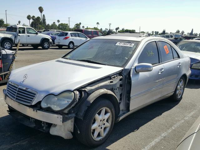 WDBRF61J91F040395 - 2001 MERCEDES-BENZ C 240 SILVER photo 2