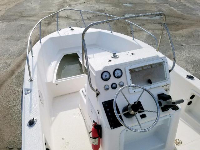 CBA082KCK899 - 1999 OTHER BOAT WHITE photo 5