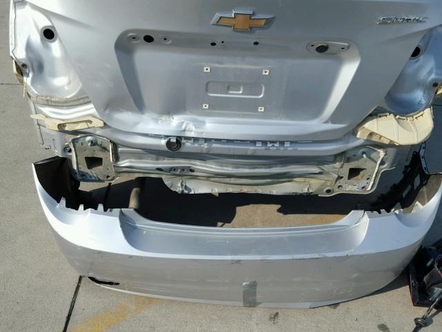 1G1JA5SH5E4206036 - 2014 CHEVROLET SONIC LS 银色 照片 9