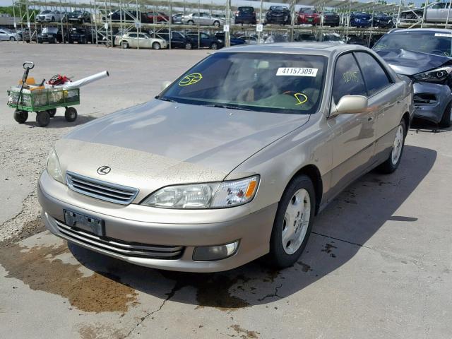 JT8BF28G4Y0273473 - 2000 LEXUS ES 300 GOLD photo 2