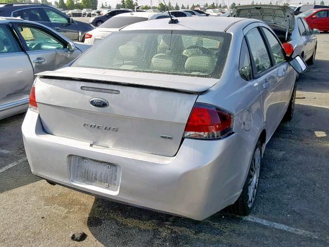 1FAHP3GN8AW257459 - 2010 FORD FOCUS SES SILVER photo 4