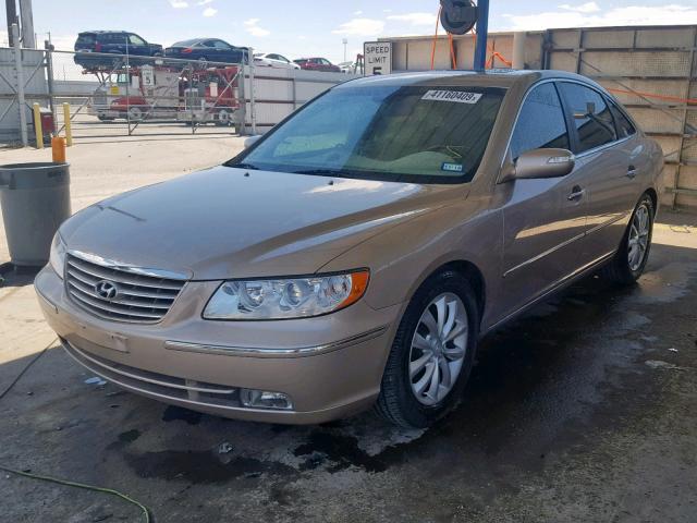 KMHFC46F77A154130 - 2007 HYUNDAI AZERA SE GOLD photo 2