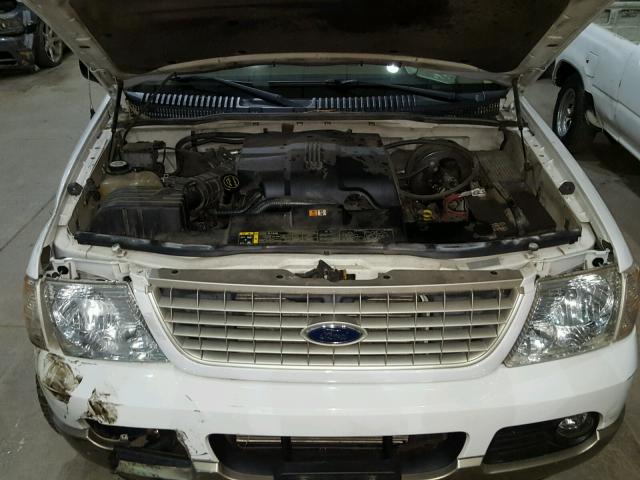 1FMDU84W33UB46758 - 2003 FORD EXPLORER E WHITE photo 7