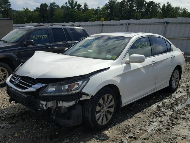 1HGCR3F81DA005193 - 2013 HONDA ACCORD EXL WHITE photo 2