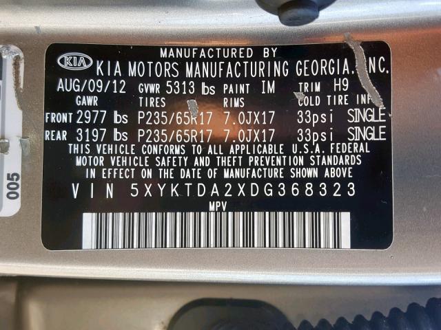 5XYKTDA2XDG368323 - 2013 KIA SORENTO LX SILVER photo 10