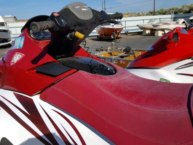 YDV29928B909 - 2009 BOMBARDIER JETSKI TWO TONE photo 5