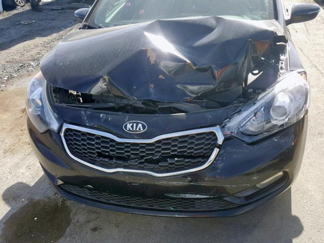 KNAFX4A89E5201839 - 2014 KIA FORTE EX BLACK photo 7