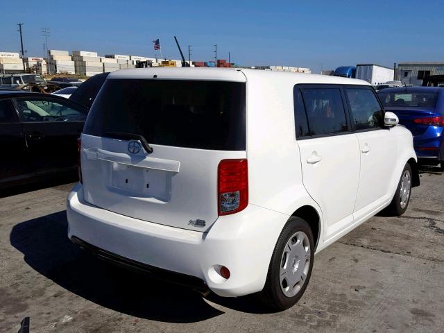 JTLZE4FE0DJ031739 - 2013 TOYOTA SCION XB WHITE photo 4