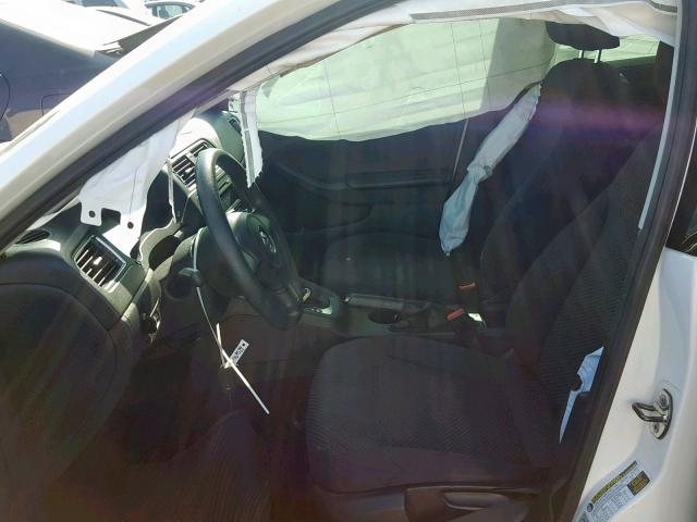 3VW2K7AJ3DM203225 - 2013 VOLKSWAGEN JETTA BASE WHITE photo 5