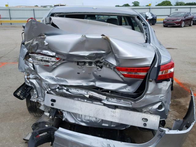4T1BK1EB7FU145679 - 2015 TOYOTA AVALON XLE SILVER photo 9