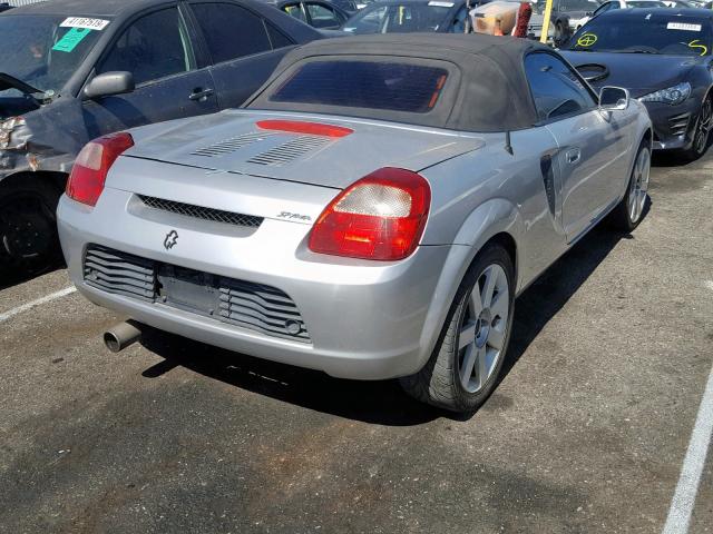 JTDFR3203Y0017093 - 2000 TOYOTA MR2 SPYDER SILVER photo 4