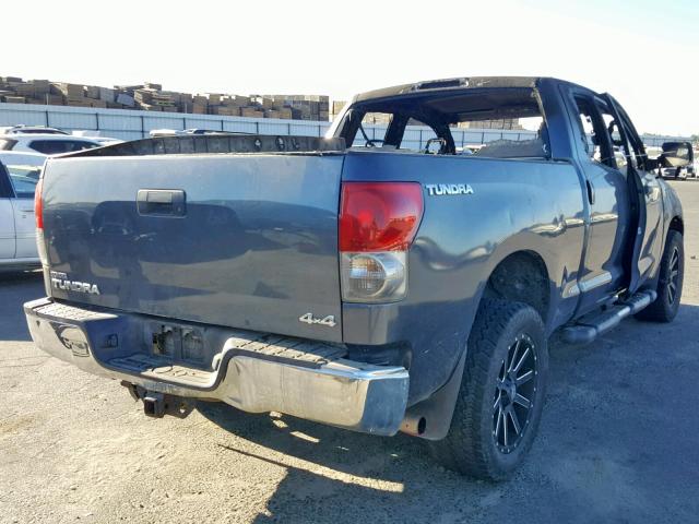 5TFBT54178X014108 - 2008 TOYOTA TUNDRA DOU GRAY photo 4