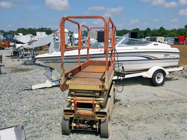 0200077151 - 2000 JLG SKYTRACK ORANGE photo 6