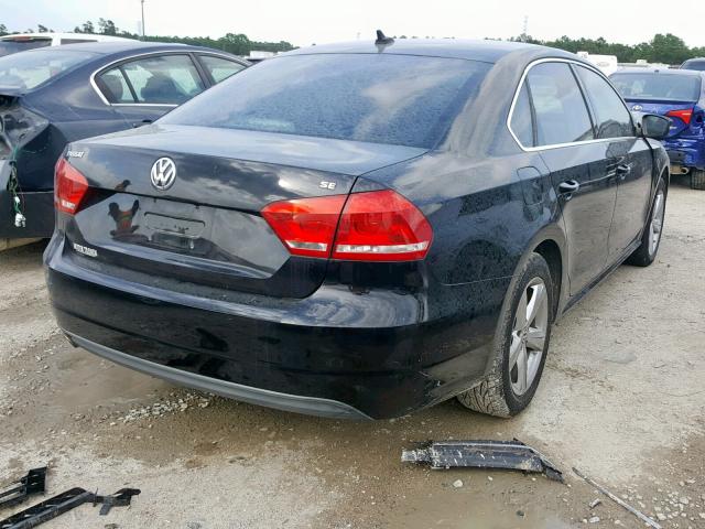 1VWBH7A34DC079306 - 2013 VOLKSWAGEN PASSAT SE BLACK photo 4