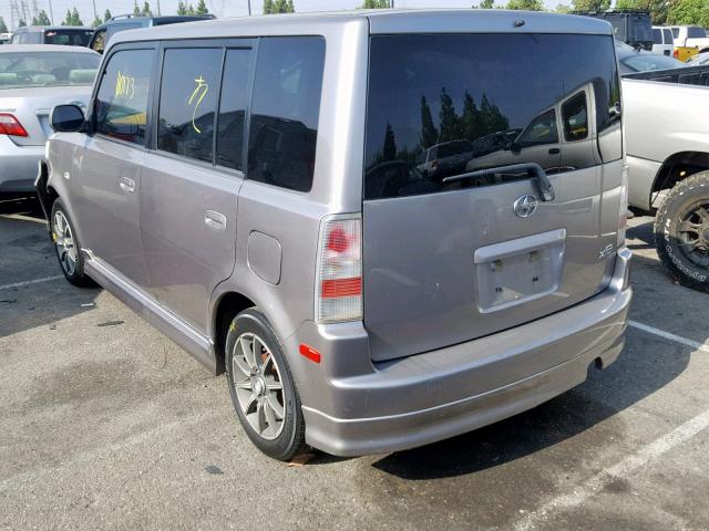 JTLKT324X64117866 - 2006 TOYOTA SCION XB 银色 照片 3