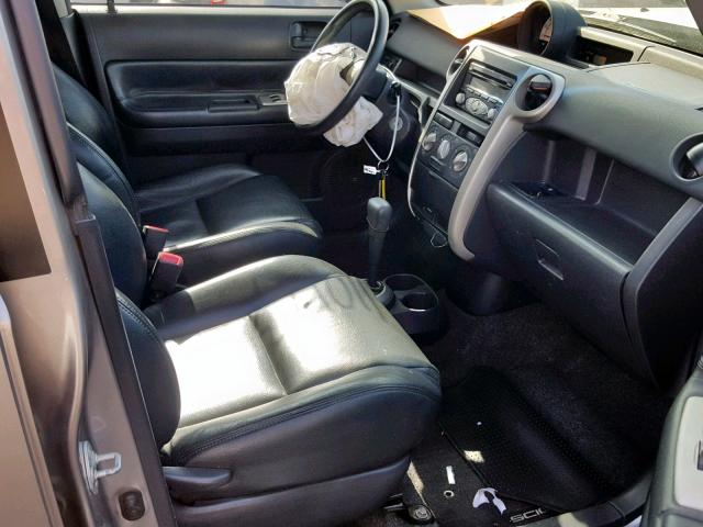 JTLKT324X64117866 - 2006 TOYOTA SCION XB 银色 照片 5