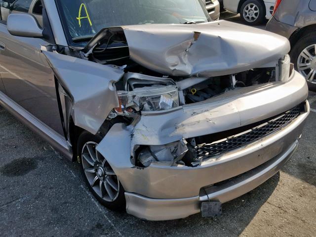 JTLKT324X64117866 - 2006 TOYOTA SCION XB 银色 照片 9