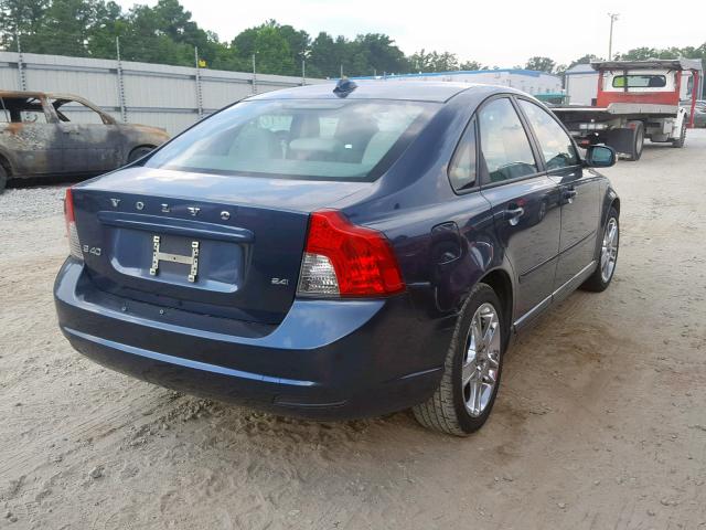 YV1382MS1A2513965 - 2010 VOLVO S40 2.4I BLUE photo 4