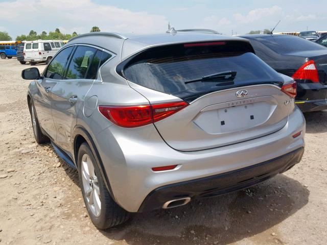 SJKCH5CP9HA017538 - 2017 INFINITI QX30 BASE SILVER photo 3